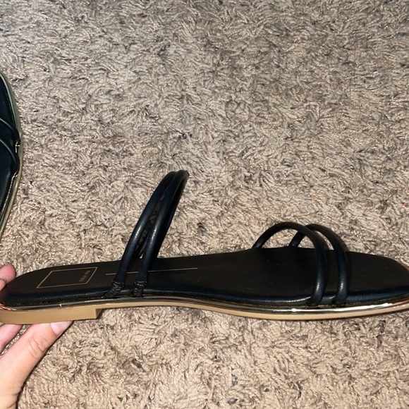 BRAND NEW never worn Dolce Vita Sandals - Picture 3 of 11